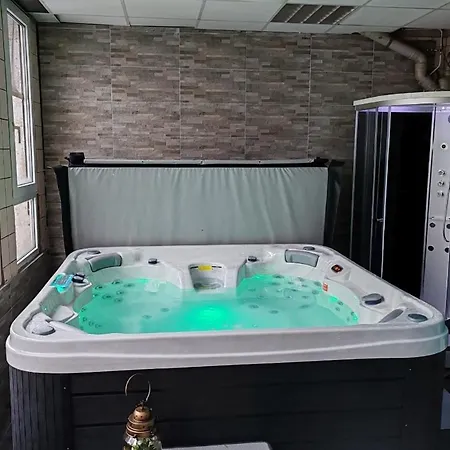 Domaine Meleze, Proche Des Thermes Apartment Bains-les-Bains